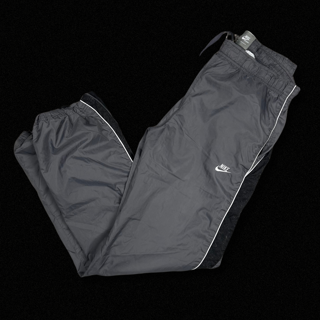 MEN’S NIKE NYLON JOGGERS SIZE M