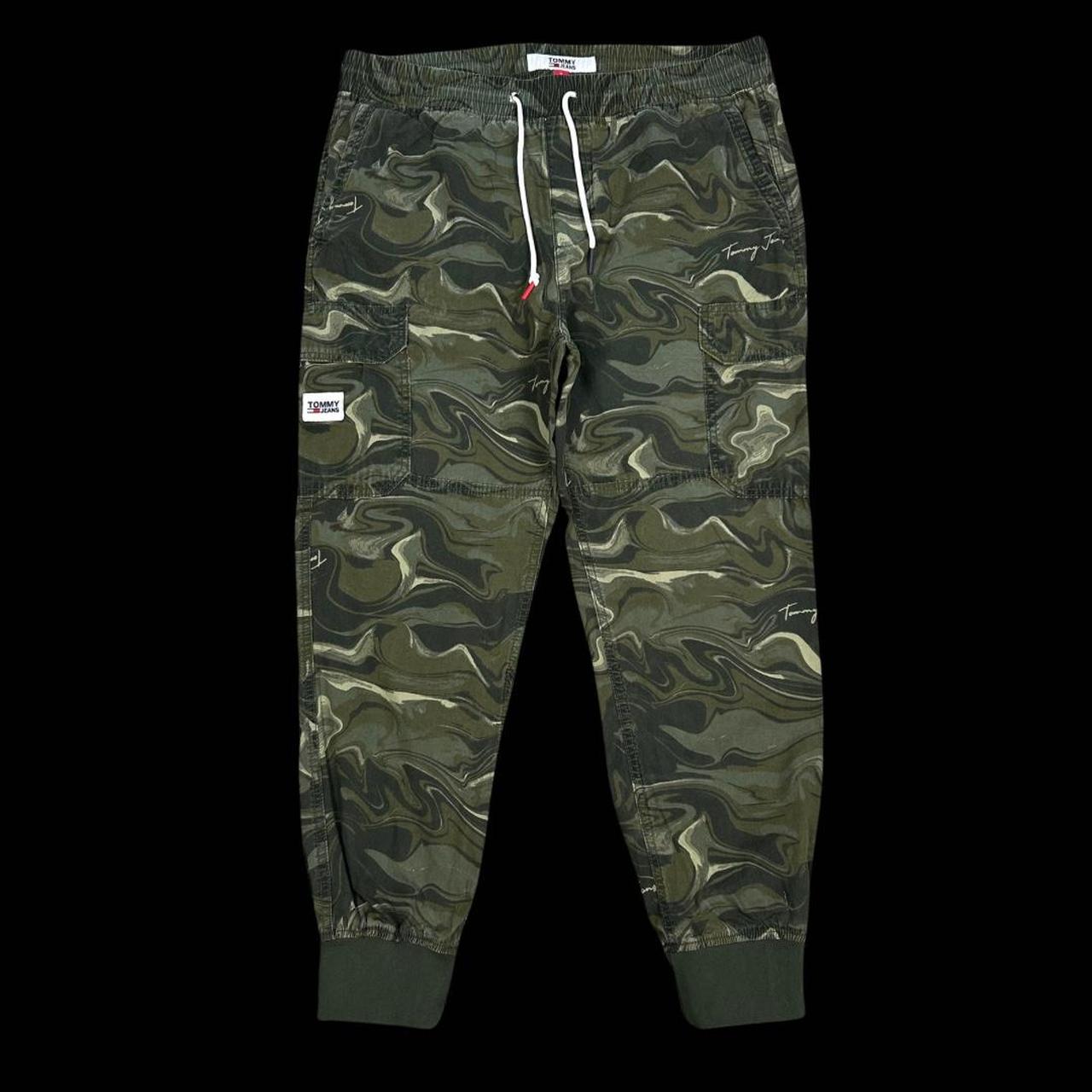 MEN'S TOMMY HILFIGER CAMO CARGO TROUSERS SIZE XL