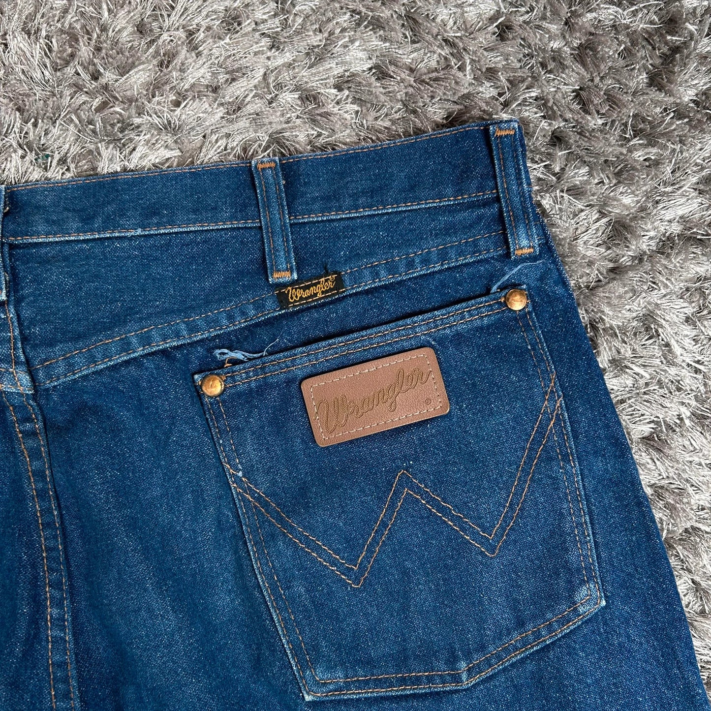 MEN'S VINTAGE WRANGLER JEANS SIZE W36 L32