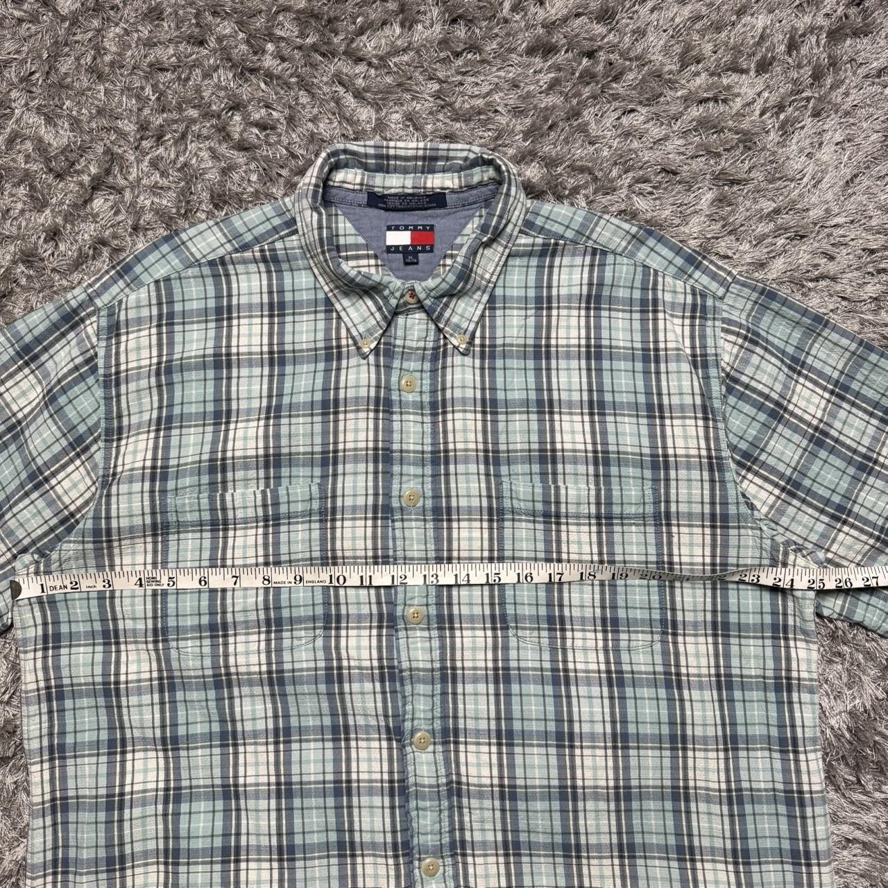 MEN'S TOMMY HILFIGER BUTTON UP SHIRT SIZE XL