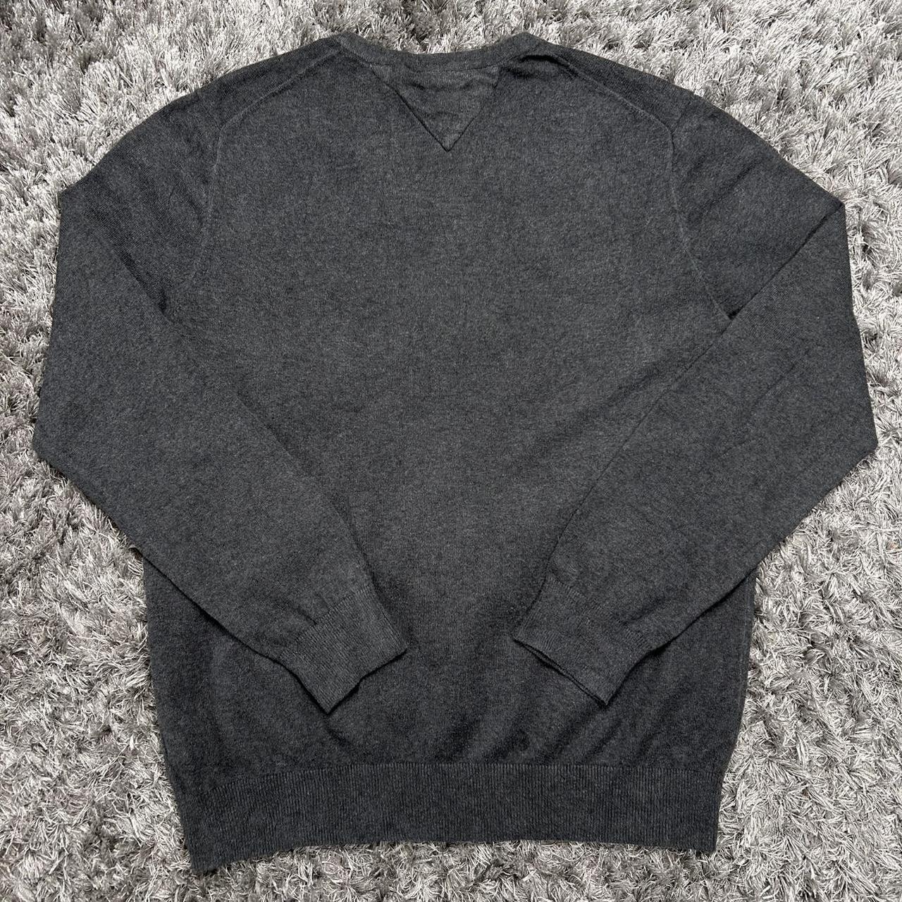 MEN'S VINTAGE TOMMY HILFIGER V NECK JUMPER SIZE M
