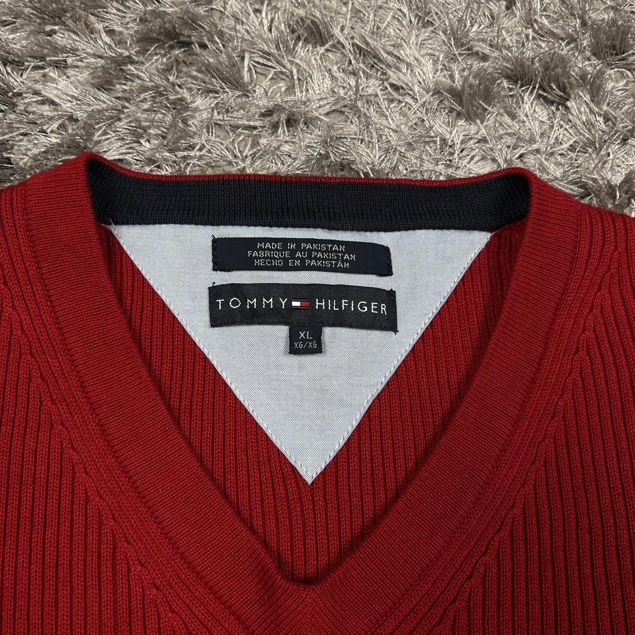 MEN'S VINTAGE TOMMY HILFIGER RIBBED V NECK JUMPER SIZE XL