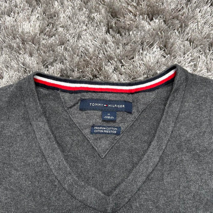 MEN'S VINTAGE TOMMY HILFIGER V NECK JUMPER SIZE M