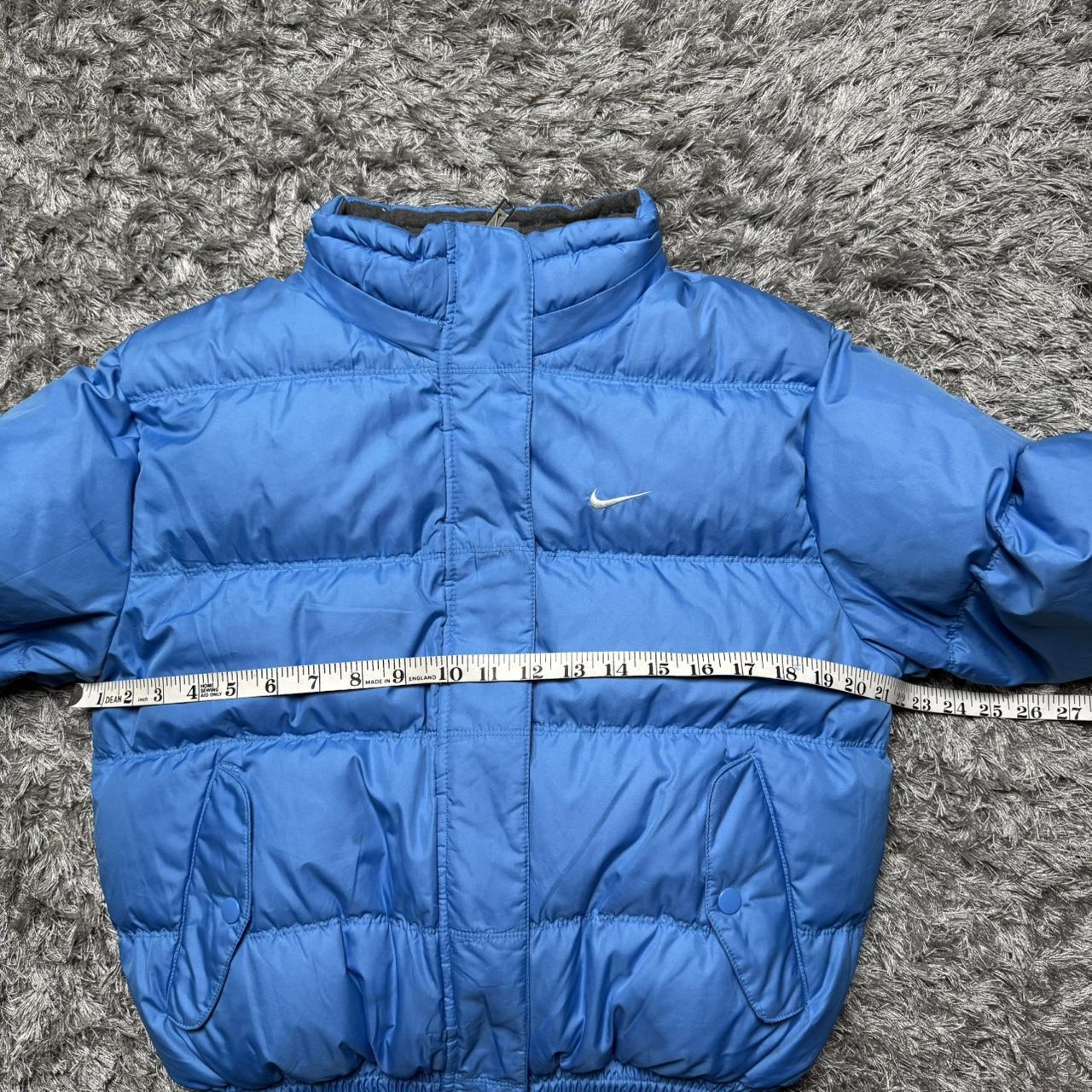 MEN'S NIKE PUFFER JACKET SIZE M